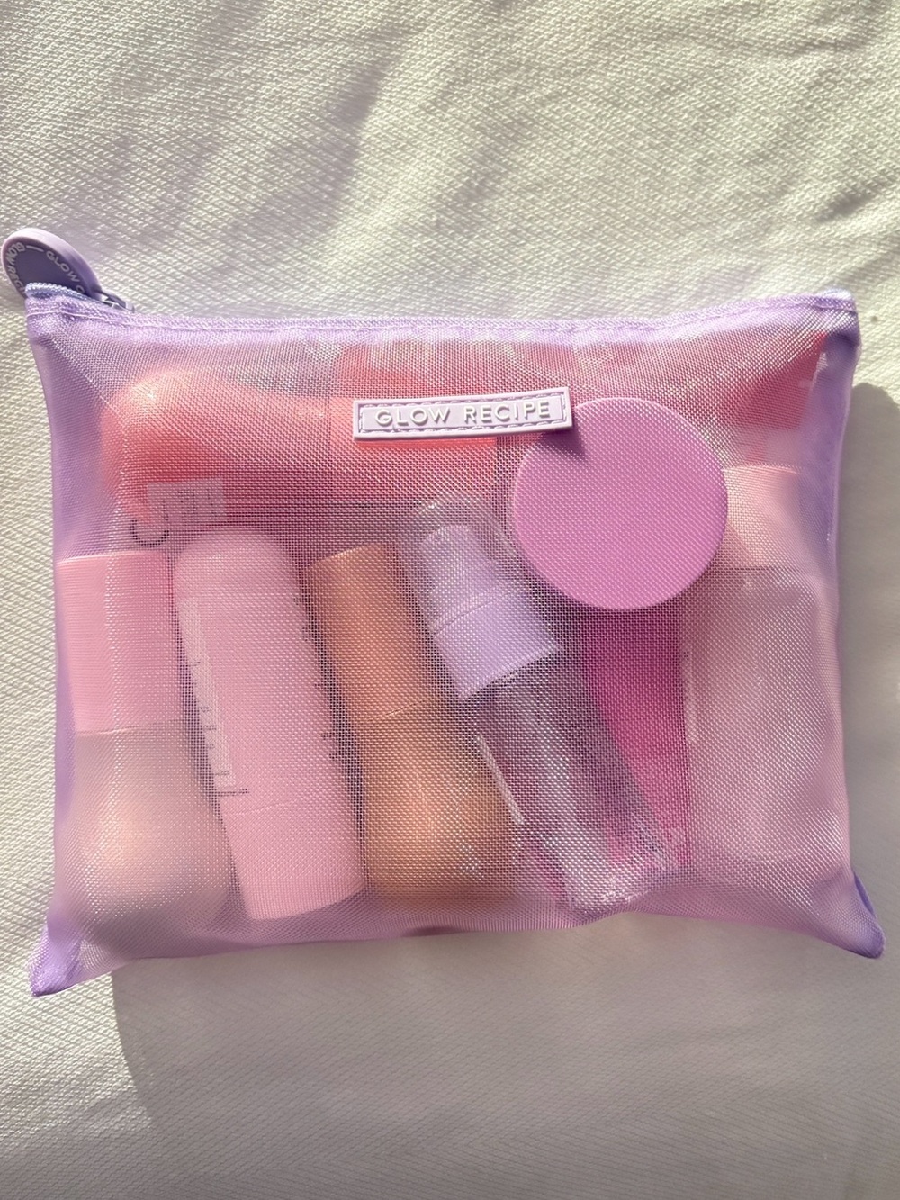 Glow Recipe Skincare Set in Travel Pouch 9 Minis Cleanser Serums Blush NEW NWT - Picture 2 of 5